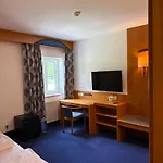 Gasthof-hotel Goldenes Schiff Hotell 3*
