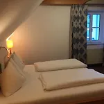 Hotell Gasthof-hotel Goldenes Schiff
