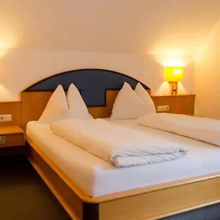 Goldenes Schiff 3* Engelhartszell