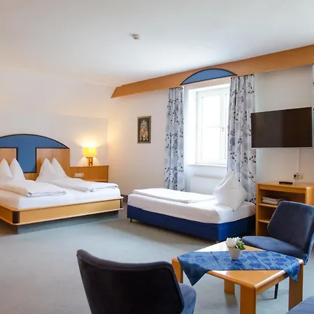 Goldenes Schiff Hotel