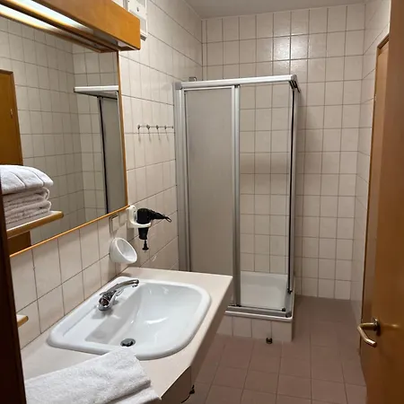 Gasthof-hotel Goldenes Schiff Engelhartszell
