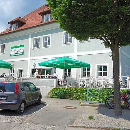 Hotel Hotel-restaurant Goldenes Schiff 3*