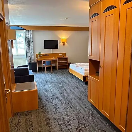 Hotel-restaurant Goldenes Schiff 3* Engelhartszell