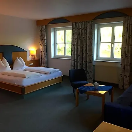 Hotel Hotel-restaurant Goldenes Schiff 3*