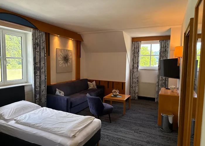 Gasthof-hotel Goldenes Schiff Hotel Engelhartszell