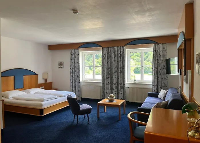 Gasthof-hotel Goldenes Schiff Hotel