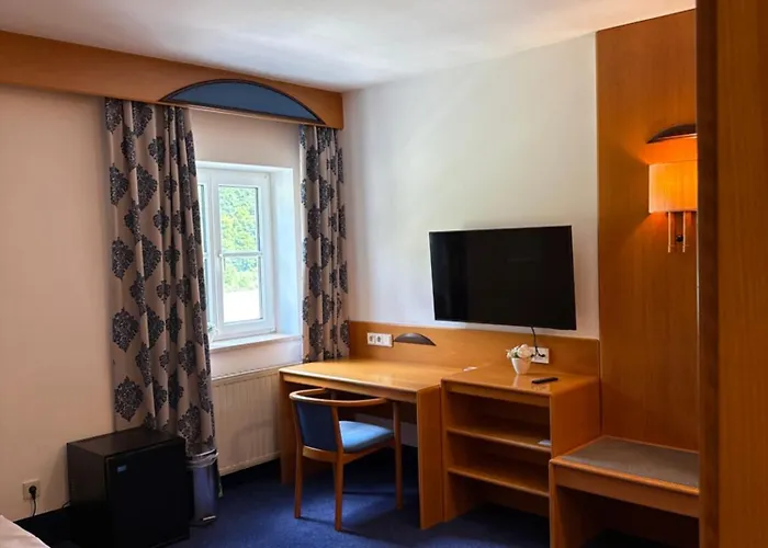 Gasthof-hotel Goldenes Schiff