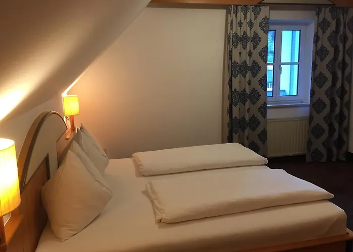 Hotel Gasthof-hotel Goldenes Schiff