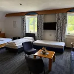 Gasthof-hotel Goldenes Schiff מלון