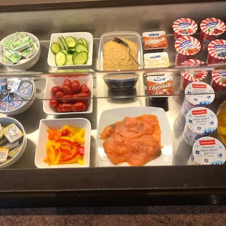 Gasthof-hotel Goldenes Schiff מלון אנגלהרטצל