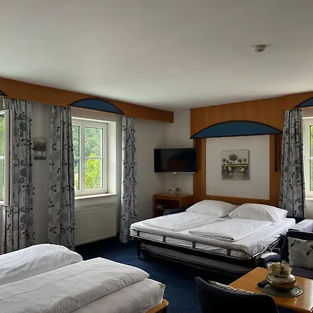 Gasthof-hotel Goldenes Schiff