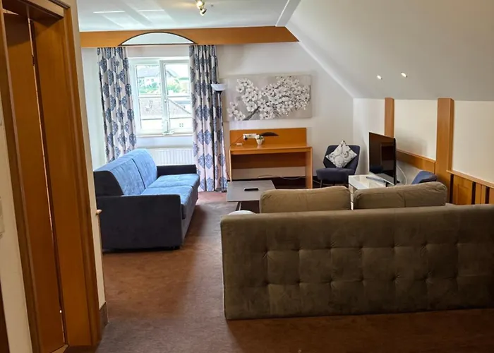 Gasthof-hotel Goldenes Schiff Hotel Engelhartszell