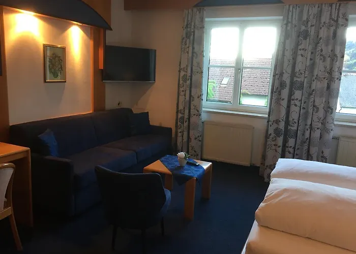 Gasthof-hotel Goldenes Schiff